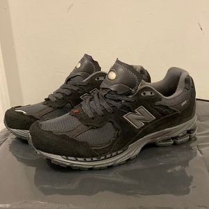 2002R 'Protection Pack - Phantom'